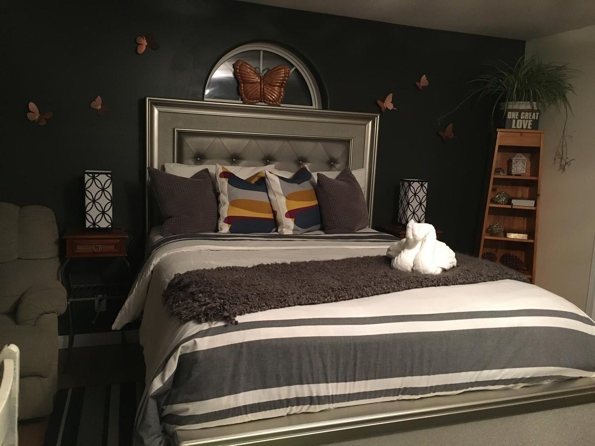 Mabuhay Lakeside Manor Panzió Yellowknife Kültér fotó